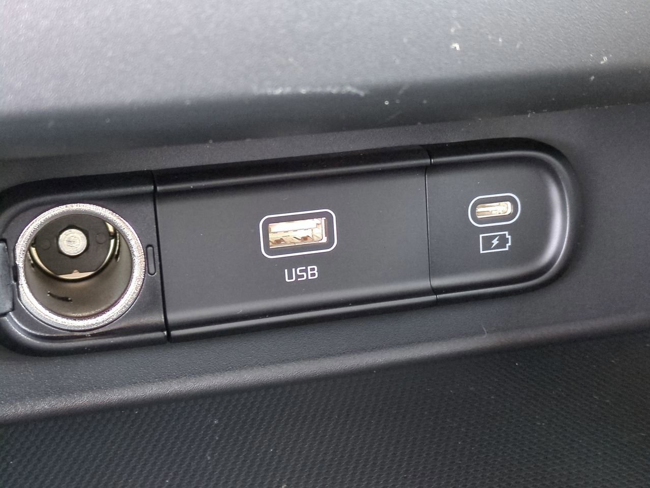 New 2026 Mars Orange Kia S image 19