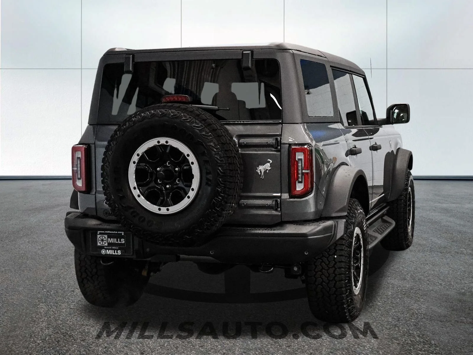 Used 2026 Carbonized Gray Metallic Ford Badlands® image 7