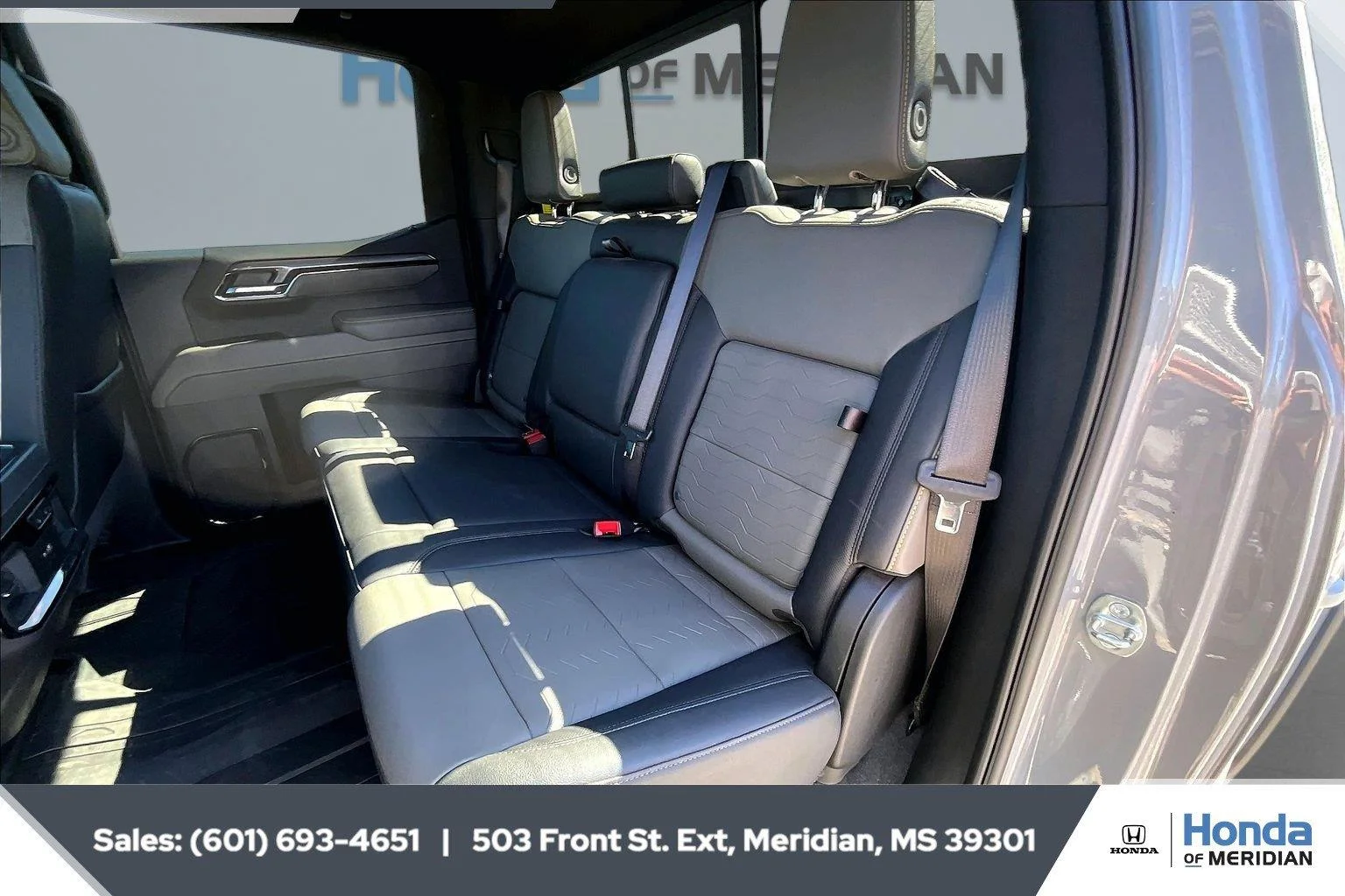 Used 2024 Slate Gray Metallic Chevrolet ZR2 image 19