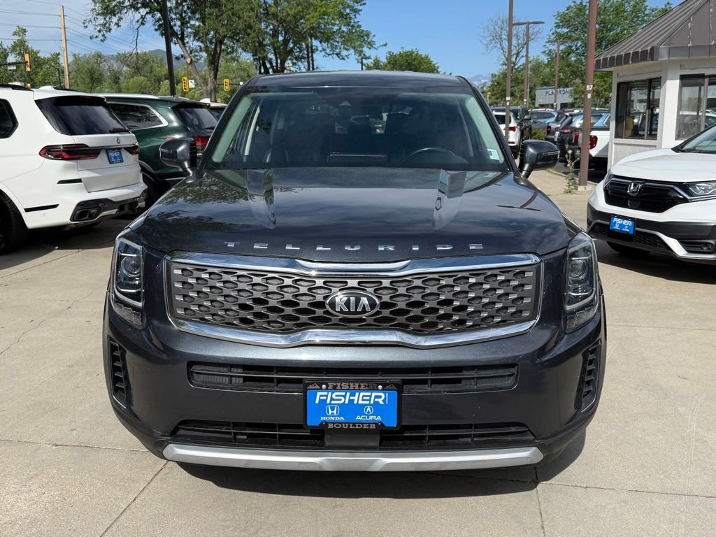 Used 2020 Grey Kia LX image 9