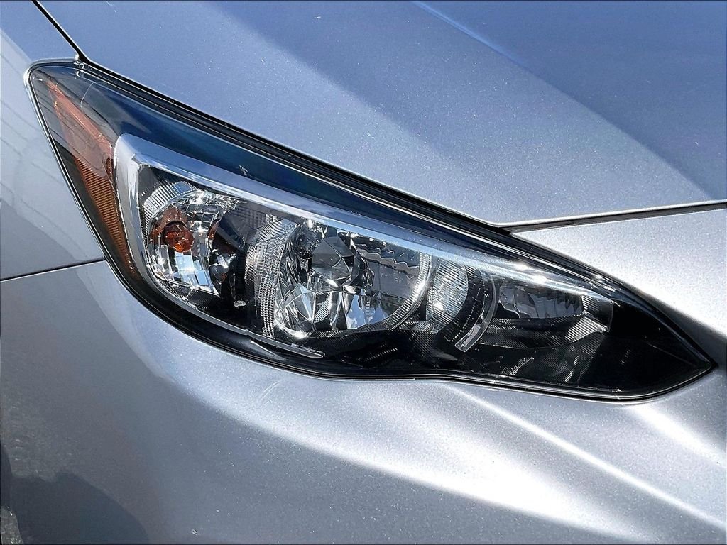 Used 2020 Ice Silver Metallic Subaru Base image 29