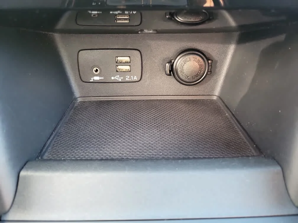 Used 2023 Ice Silver Metallic Subaru Wilderness image 16