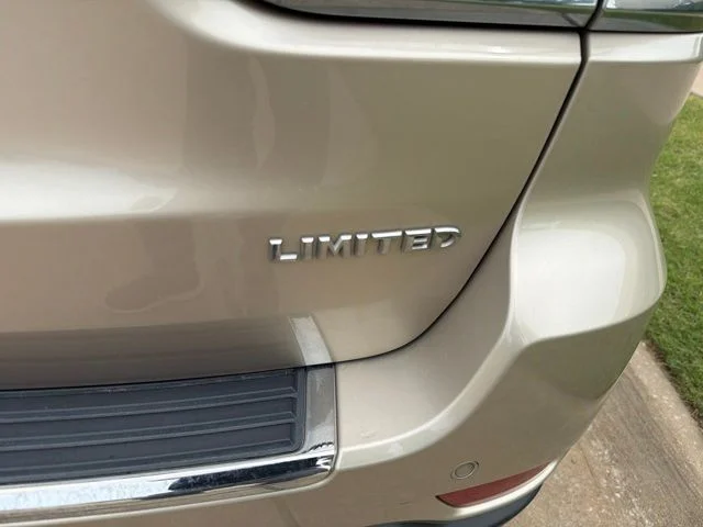 Used 2015 Beige Jeep Limited image 6