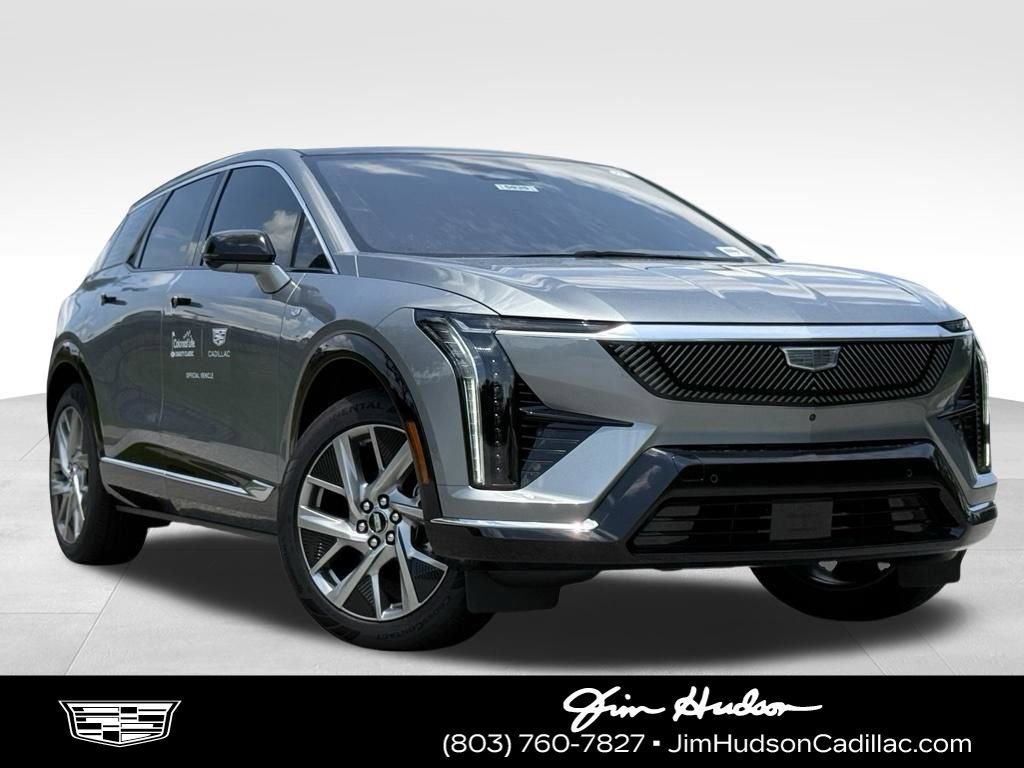 Argent Silver Metallic 2026 Cadillac OPTIQ Premium Luxury RWD SUV / Crossover Rear-Wheel Drive
