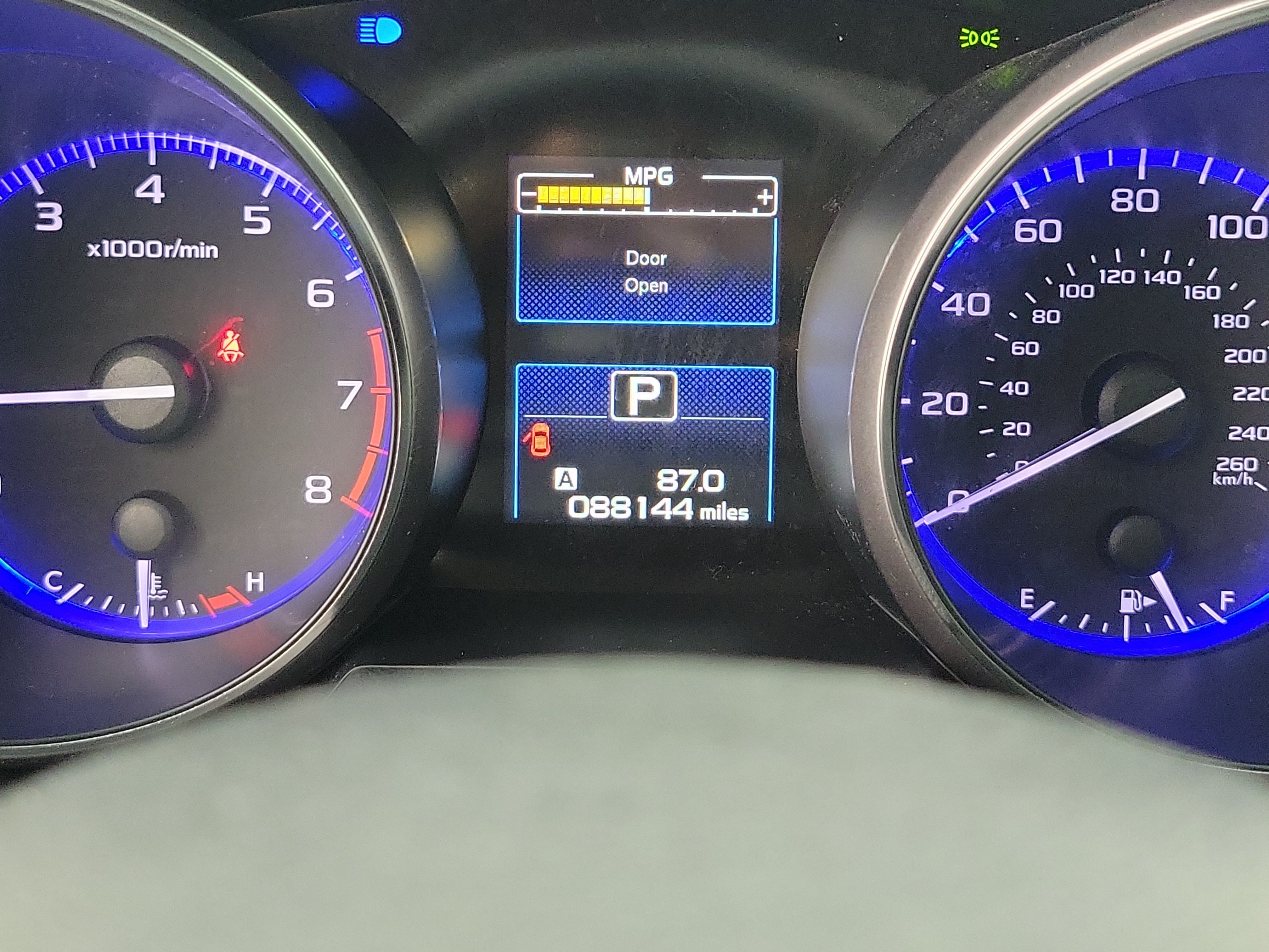 Used 2018 Crystal Black Pearl Subaru 3.6R image 28