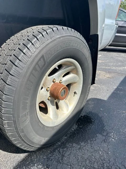 Used 2007  Toyota Base image 31