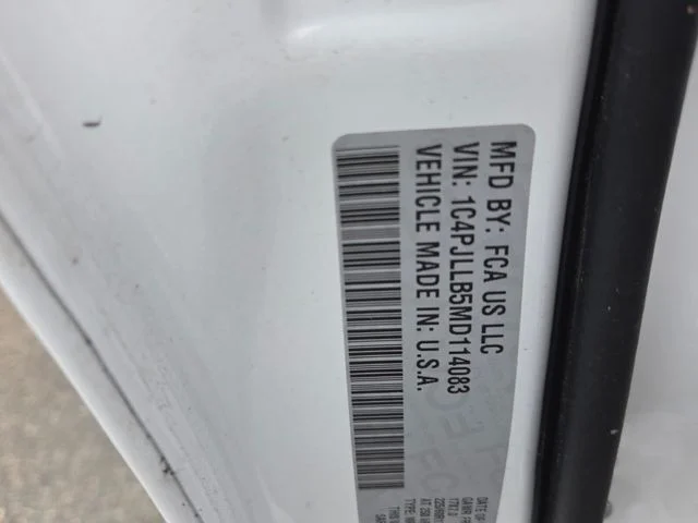 Used 2021 White Jeep Latitude Plus image 7