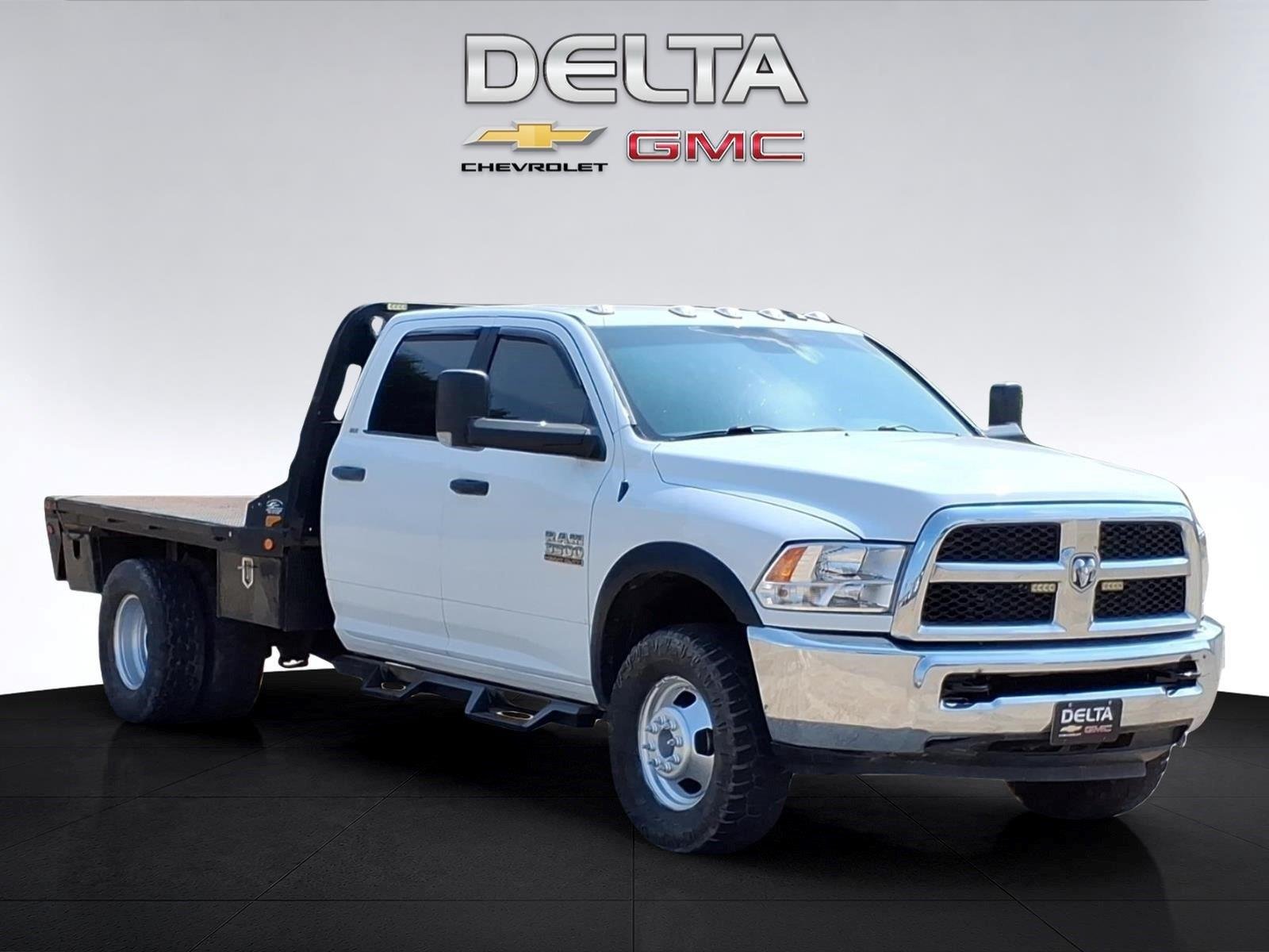 Used 2016 Bright White Clearcoat Ram SLT image 7