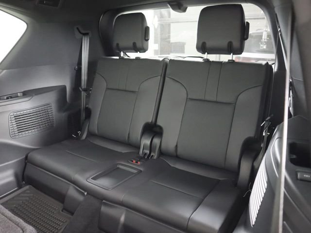 2026 Lexus LX 700h Luxury - Photo 23