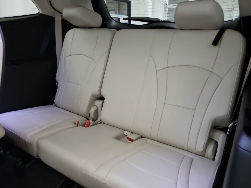 2023 Buick Enclave Premium - Photo 12