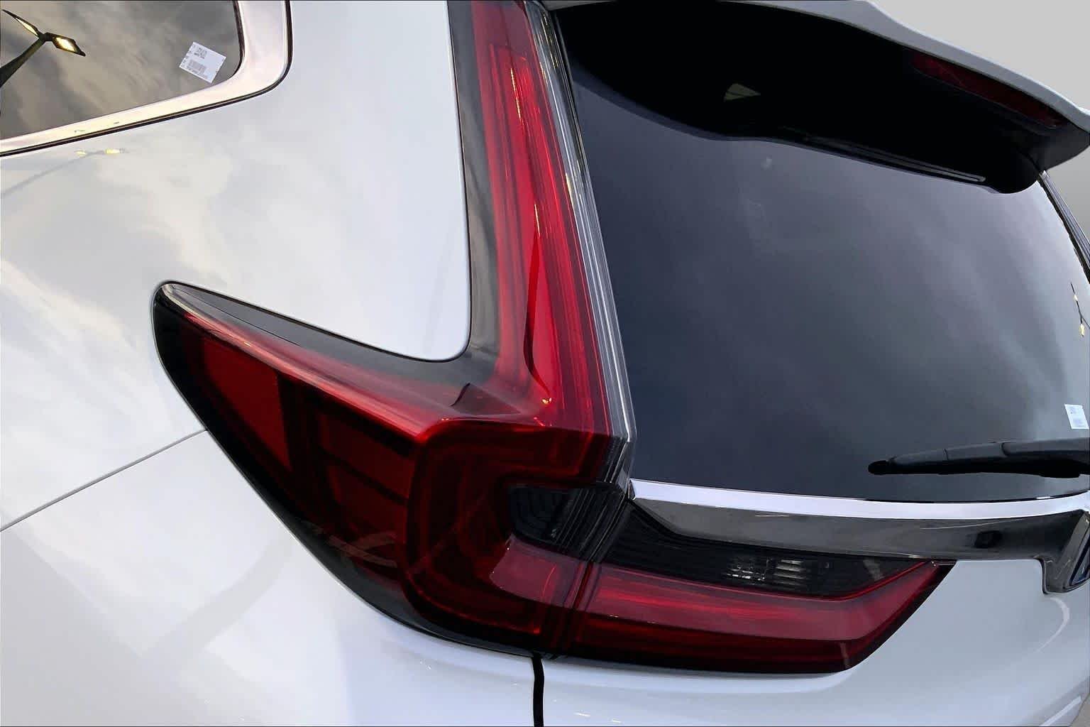 Used 2020 Platinum White Pearl Honda Touring image 27