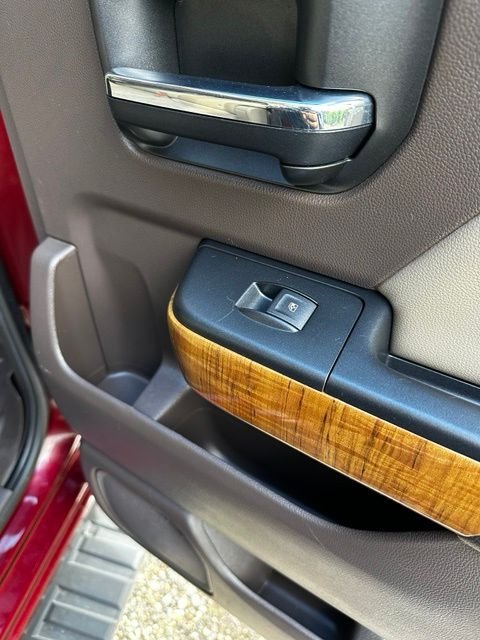 Used 2017 Crimson Red Tintcoat GMC SLT image 17