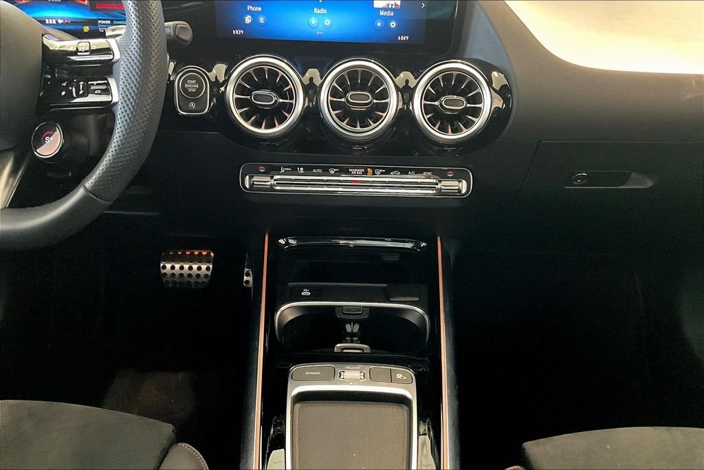 2025 Mercedes-Benz GLA GLA35 AMG - Photo 24