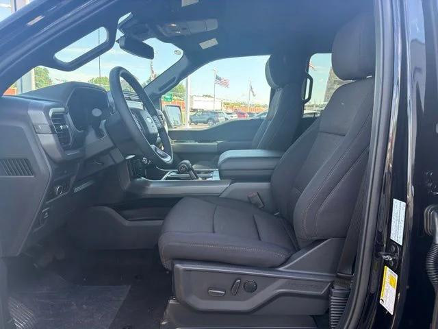 New 2026 Agate Black Metallic Ford XLT image 41
