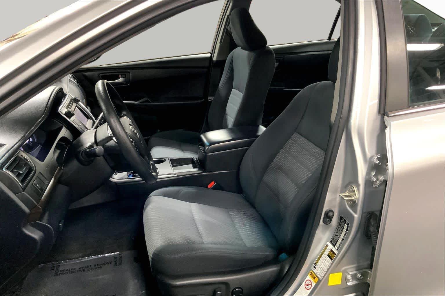 Used 2017 Celestial Silver Metallic Toyota LE image 8