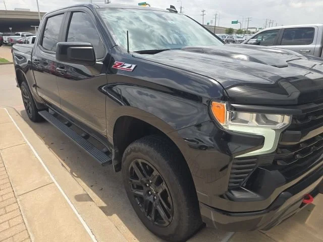Used 2022 Black Chevrolet LT Trail Boss image 2