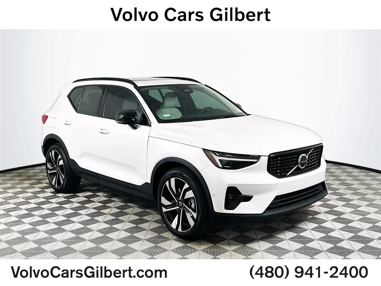 2026 Volvo XC40 B5 Ultra Dark AWD's photo