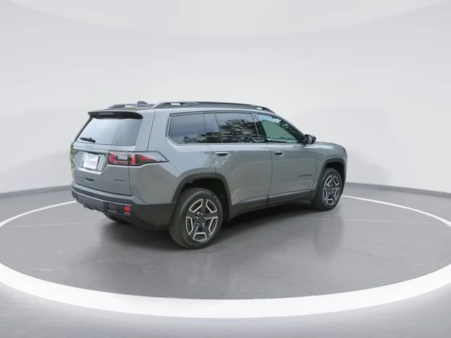 New 2026 Sting-Gray Clear-Coat Exterior Paint Jeep Laredo image 8