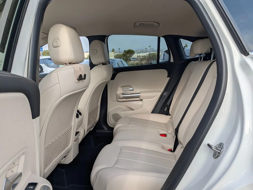 Used 2023 White Mercedes-Benz GLA 250 image 13