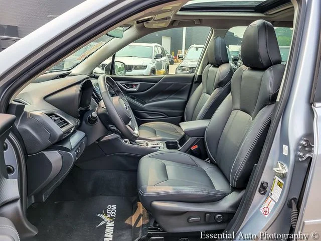Used 2020 Silver Subaru Limited image 8