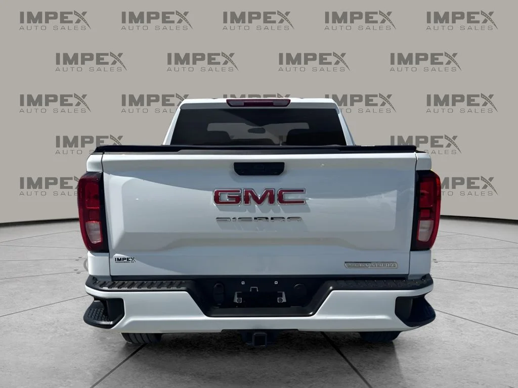 Used 2025 White GMC Elevation image 4