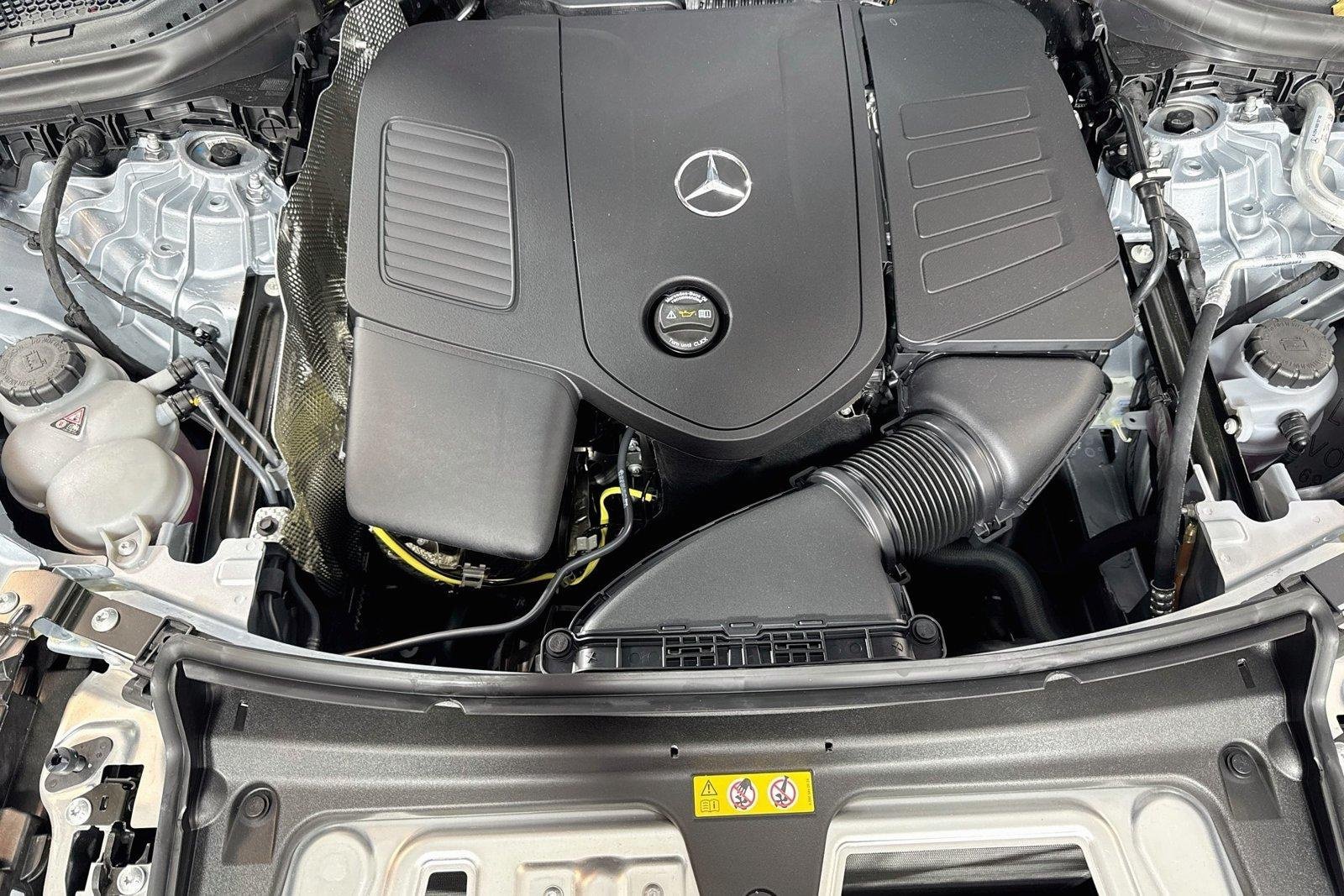 New 2026 Cirrus Silver Metallic Mercedes-Benz GLC 300 image 28