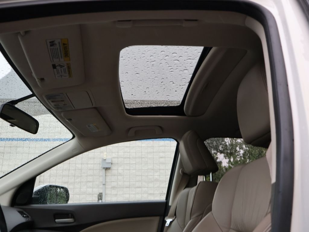 Used 2014  Honda EX-L image 10