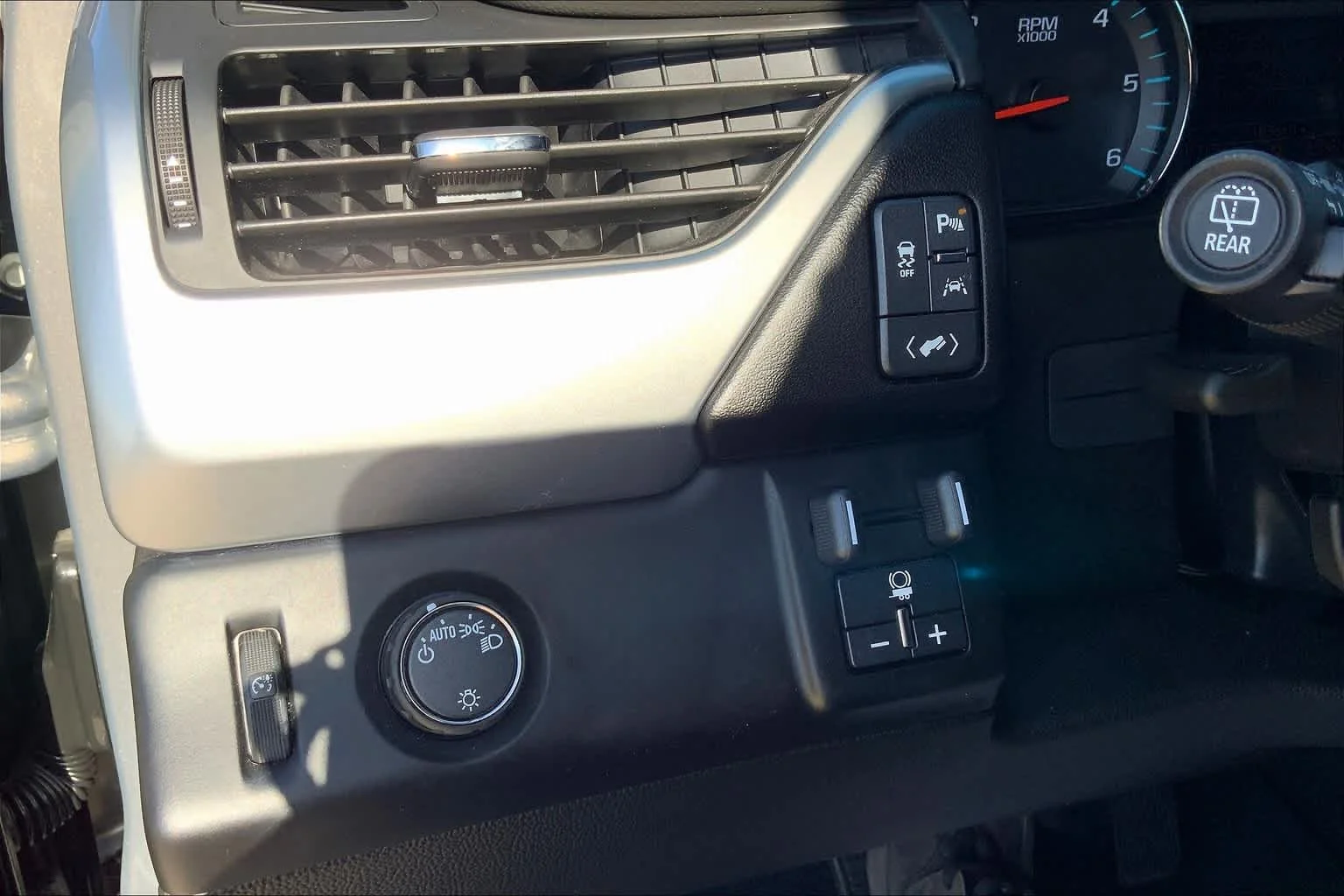 Used 2017 Pepperdust Metallic Chevrolet LT image 30