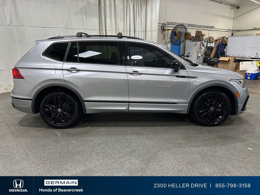 Used 2022 Silver Metallic Volkswagen 2.0T SE R-Line Black image 9