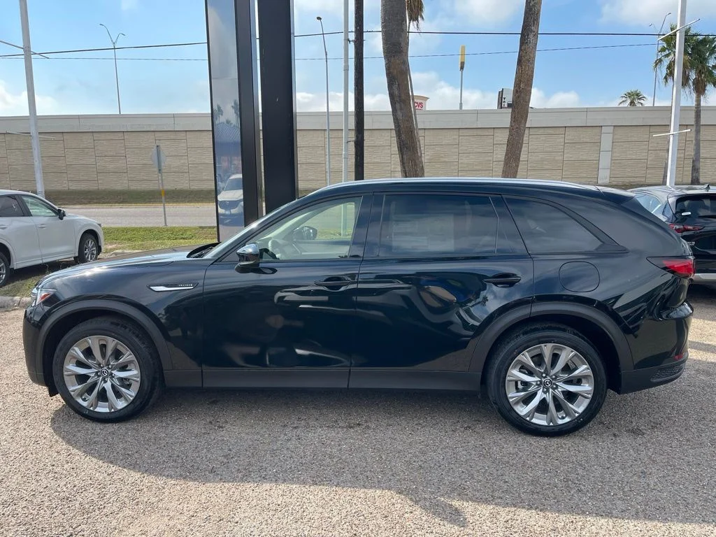 New 2026 Jet Black Mica Mazda 3.3 Turbo Select AWD image 4