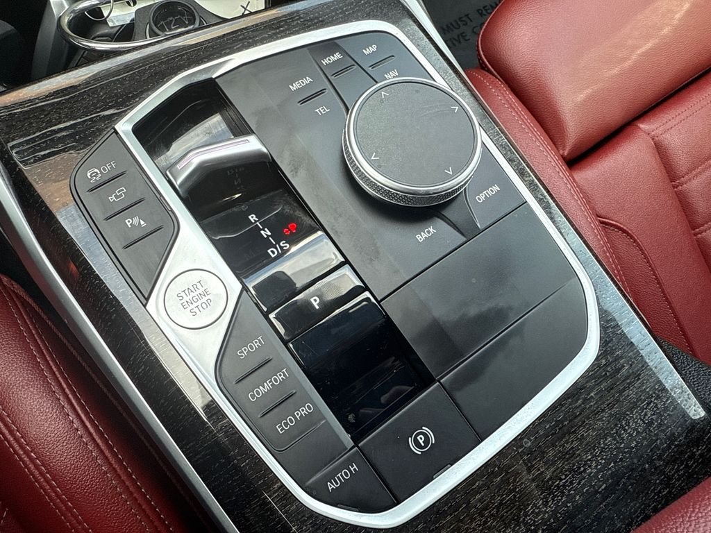 Used 2023 Skyscraper Grey Metallic BMW M340i image 24