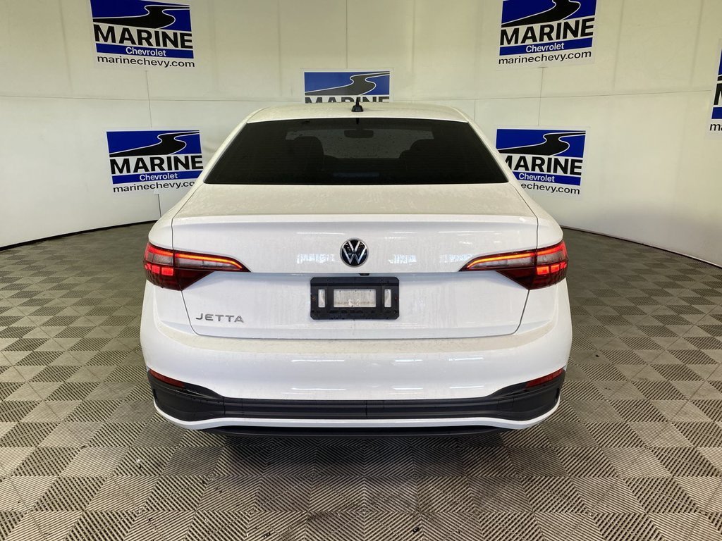 Used 2023 White Volkswagen 1.5T Sport image 17