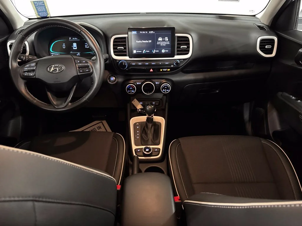 New 2026 White Hyundai SEL image 28