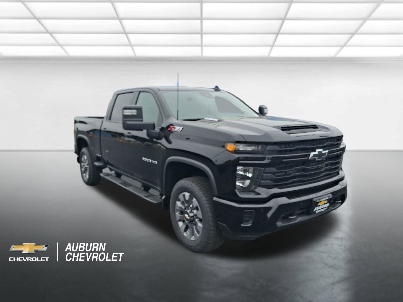 2026 Chevrolet Silverado HD Custom 4WD Crew Cab Standard Box's photo