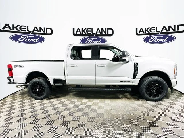 New 2026 White Ford XLT image 2
