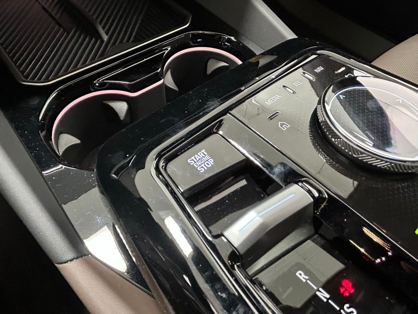 New 2026 Phytonic Blue Metallic BMW 530i xDrive image 21