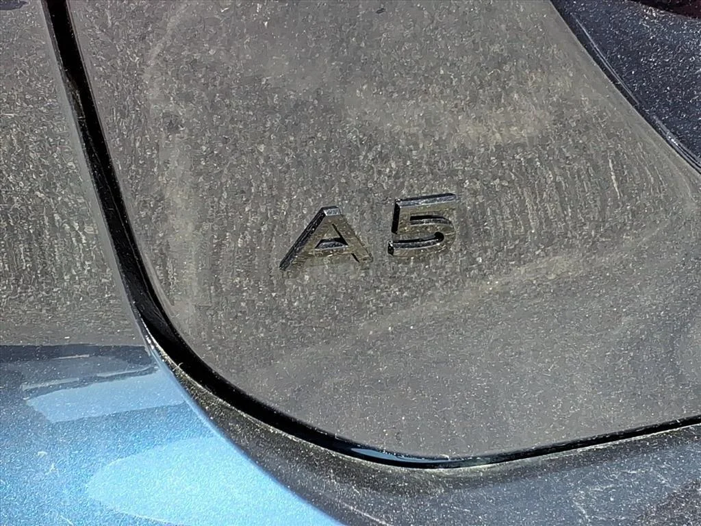 New 2025 BLUE Audi Premium Plus image 28