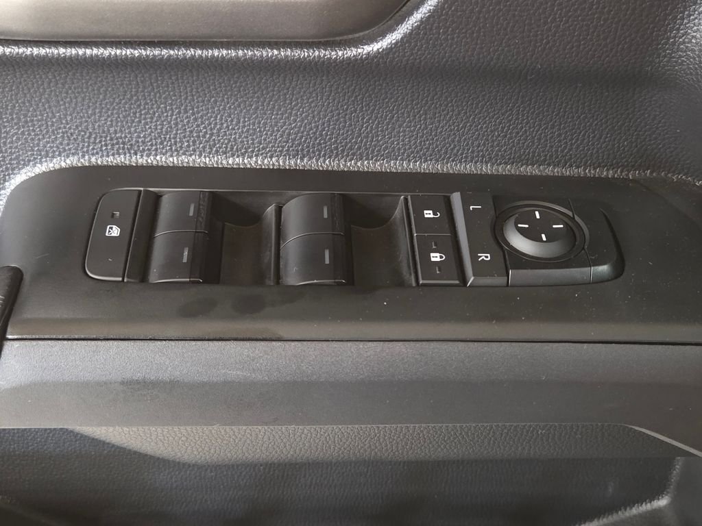 Used 2025  Toyota TRD Off-Road image 27