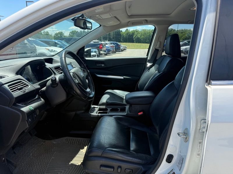 Used 2016 White Honda EX-L image 10