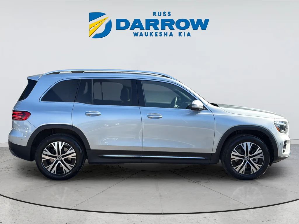Used 2024  Mercedes-Benz GLB 250 image 6