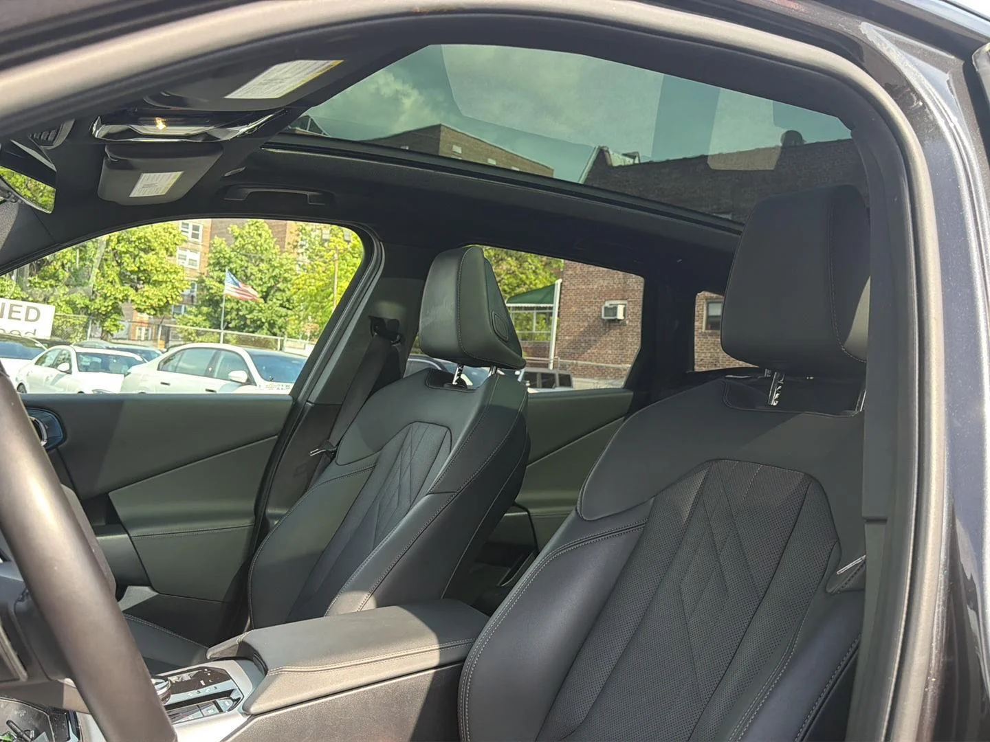 Used 2025 GRAY BMW 30 xDrive image 10