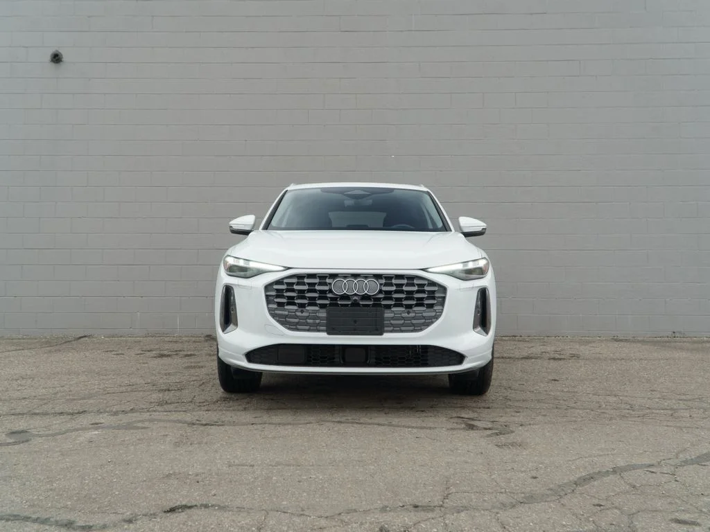 Used 2025 White Audi 2.0T Premium Plus image 10