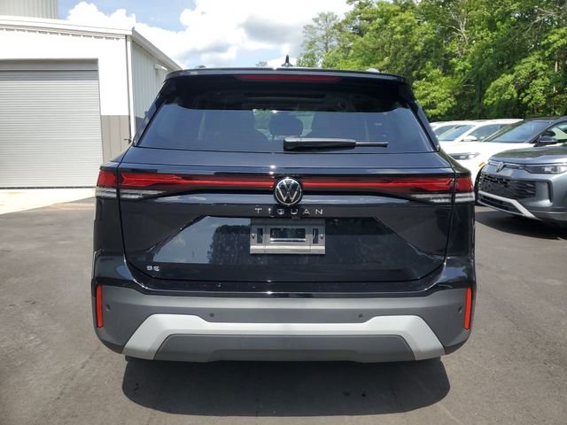 New 2026 Black Volkswagen SE image 5