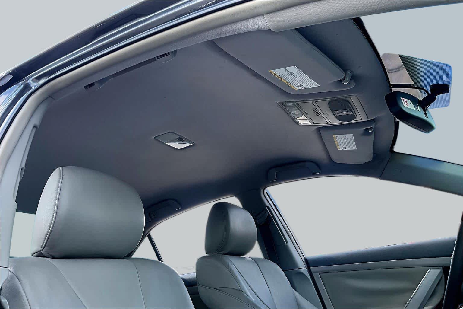 Used 2008 Magnetic Gray Metallic Toyota LE image 13