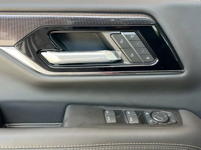 2026 GMC Yukon Elevation - Photo 13