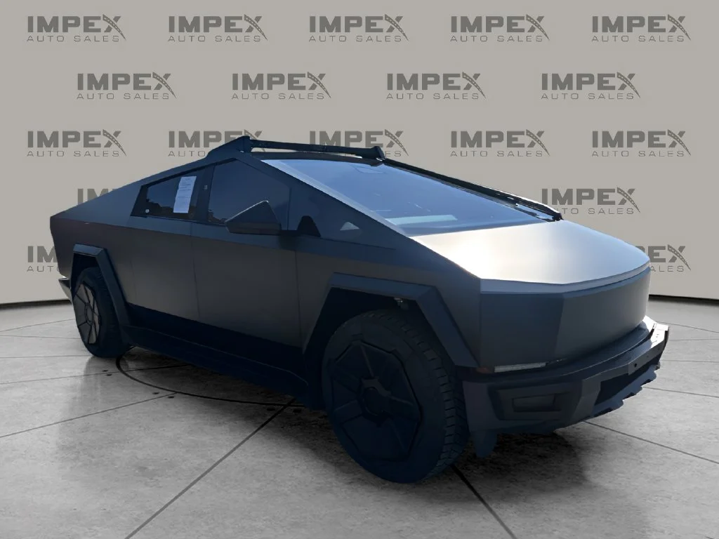 Used 2024 Silver Tesla Foundation Series image 7