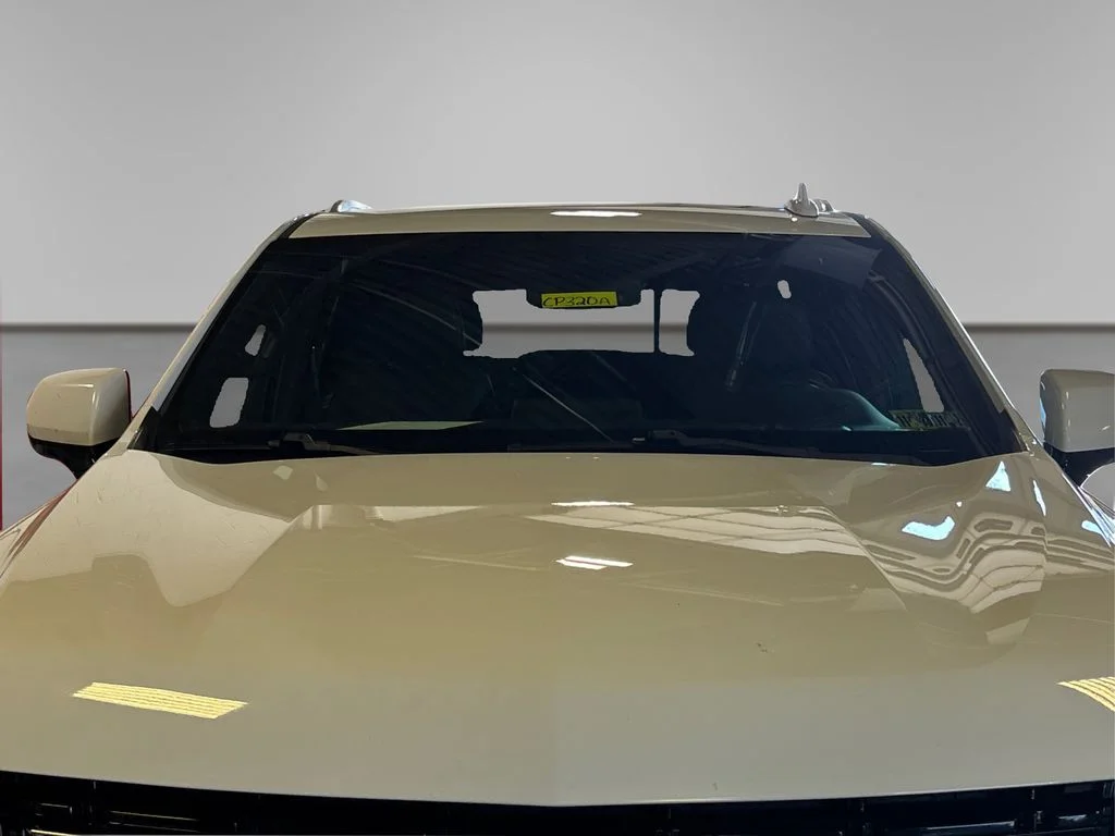 Used 2021 Summit White Chevrolet LT image 13