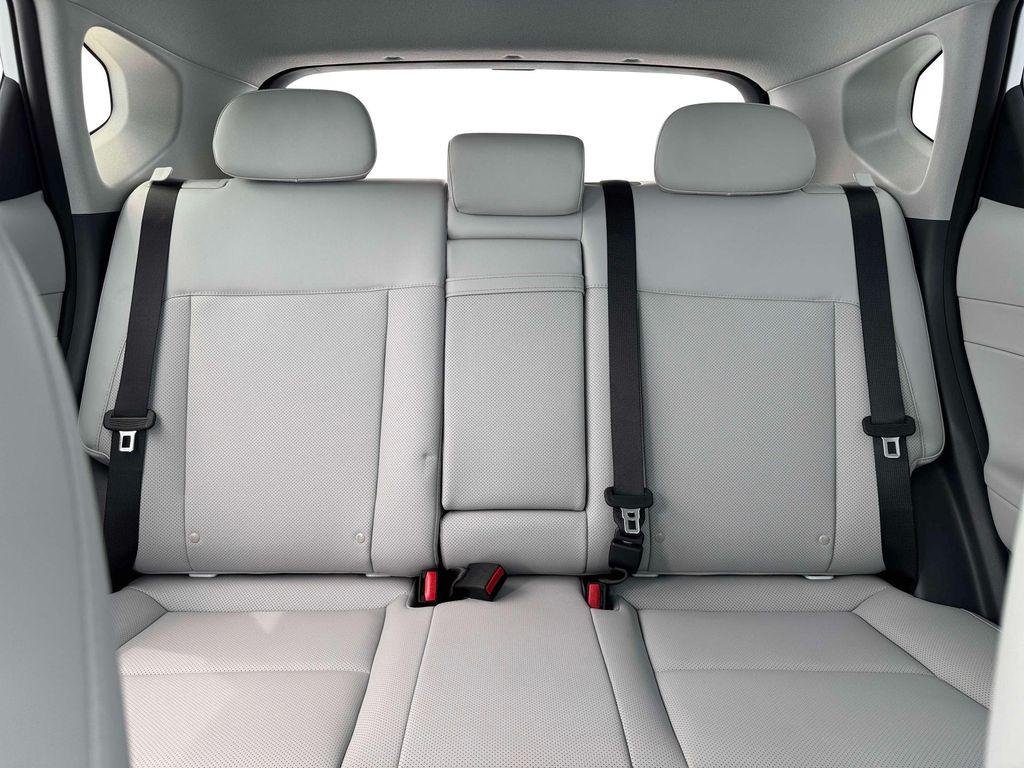 New 2026 Green Hyundai SEL Premium AWD image 16