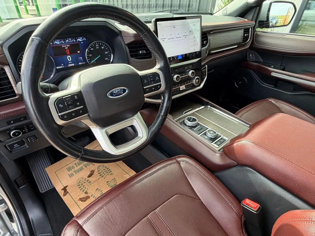 Used 2024 Silver Ford Limited image 11