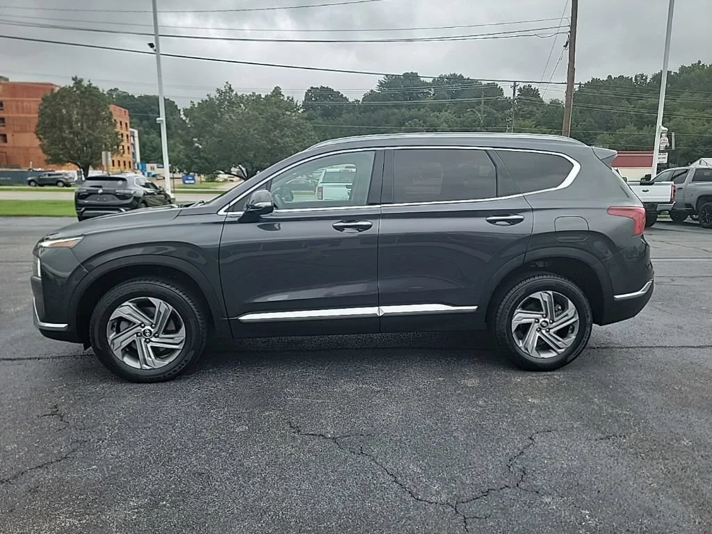 Used 2021 Gray Hyundai SEL image 6